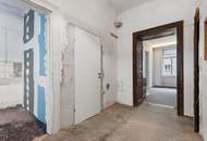 Servitenviertel und nah am Wasser/ Sanierungsbedürftige 47 Quadratmeter im Altbau