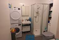 2-Zimmer mit Balkon ab 01.11. – Nähe U1 Kagraner Platz