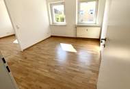 Stilvoll sanierte 3-Zimmer-Wohnung für anspruchsvolle Paare &amp; kleine Familien: flexible Raumaufteilung, helle Küche, hochwertiges Badezimmer, ruhige Lage &amp; perfekte Infrastruktur in Münichholz!