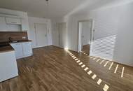 schöne, unbefristete Wohnung mit Küche!