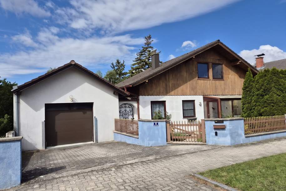 Großzügiges Einfamilienhaus mit Traumgarten und Garage, Haus-kauf, 249.000,€, 3714 Hollabrunn