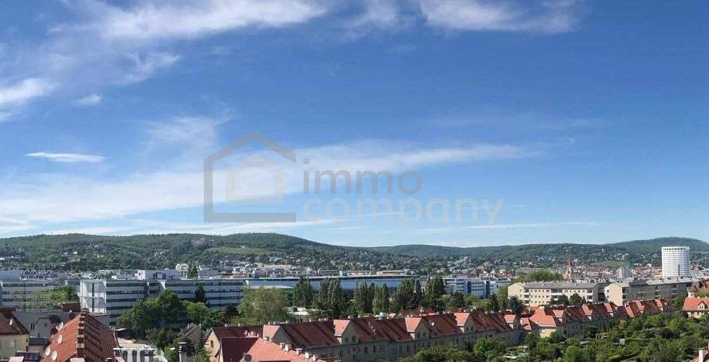 Charmante Altbauwohnung mit Fernblick, Balkon und Lift - Nur 360.000,00 €!
