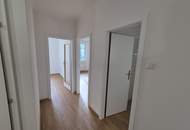 Komplett sanierte und helle 2-Zimmer-Wohnung mit Lift nur 5 Minuten zu Fuß zu U-Bahn und Schnellbahn!