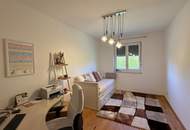 gepflegter, bezugsfertiger Bungalow mit Weitblick in sonniger Lage
