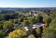 "Ein Unikat im Grünen" - preisgekröntes Architektenhaus mit Schwimmteich, großem Grundstück und Weitblick nahe der Golf- und Thermenregion Stegersbach