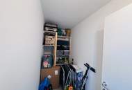 GROßZÜGIGE 5-ZIMMER TERRASSENWOHNUNG MIT 160 m² NUTZFLÄCHE, TIEFGARAGENPLATZ UND FERNBLICK