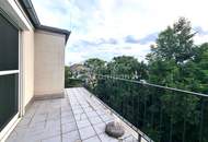 TRAUMHAFTE DACHGESCHOSSWOHNUNG mit zwei Balkonen in Baden!