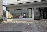 Verkaufsfläche, Büro, Praxis, Atelier, Studio oder Dienstleistungsbetrieb mit 2 eigenen PKW-Abstellplätzen im Ortszentrum von Sierning!