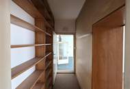Sanierungsbedürftige DG-Wohnung mit Potential (bis 215m²) - Nähe U3 und U4