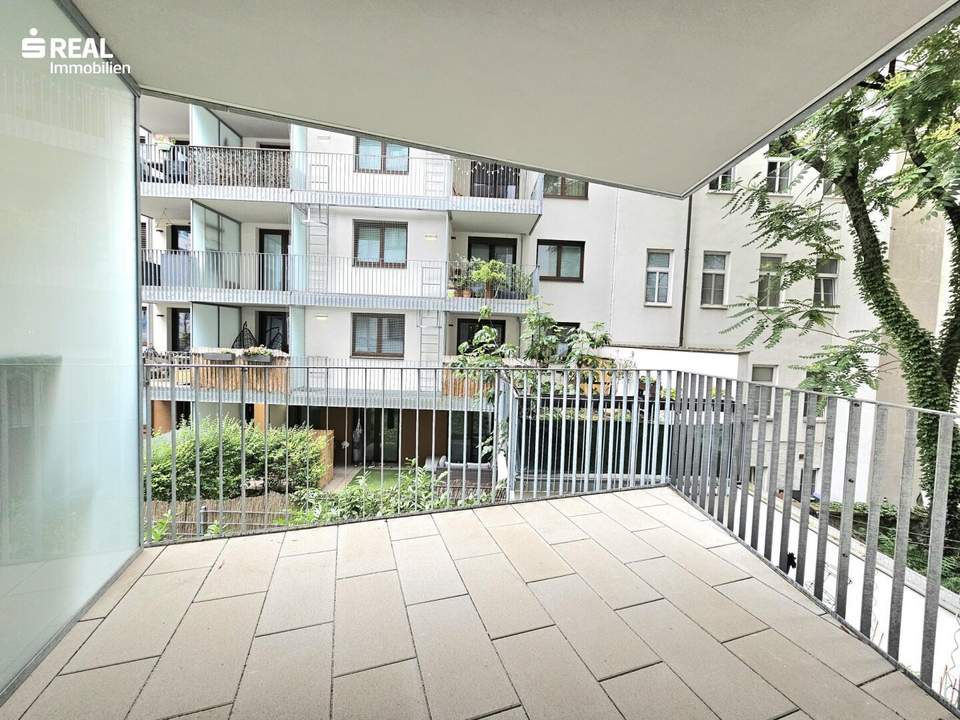 MODERNE 3-ZIMMER-WOHNUNG MIT GARAGE