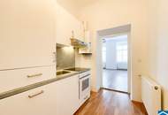 In U-Bahn-Nähe: Singlewohnung in wunderschönem Altbau