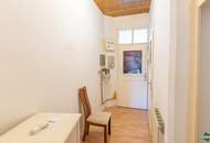 1-Zimmer-Wohnung mit Sanierungsbedarf und Potenzial zur 2-Zimmer-Lösung bei der U3