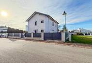 NEUBAU - Haus in Bahnhofsnähe! *Wärmepumpe, Fussbodenheizung, Baujahr 2015 &amp; vieles mehr!*