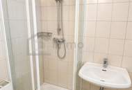 Nachmieter für klimatisierte und renovierte 2-Zimmer-Wohnung gesucht!