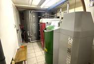 Gepflegtes großes Einfamilienhaus mit überdachtem Pool!