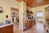 Gepflegtes Haus mit uneinsehbarem Garten