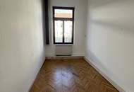 1060! BÜRO mit kleiner Cafeterrasse direkt auf die Mahü!