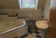 RUHIGER WOHNHIT IN IDYLLISCHER LAGE