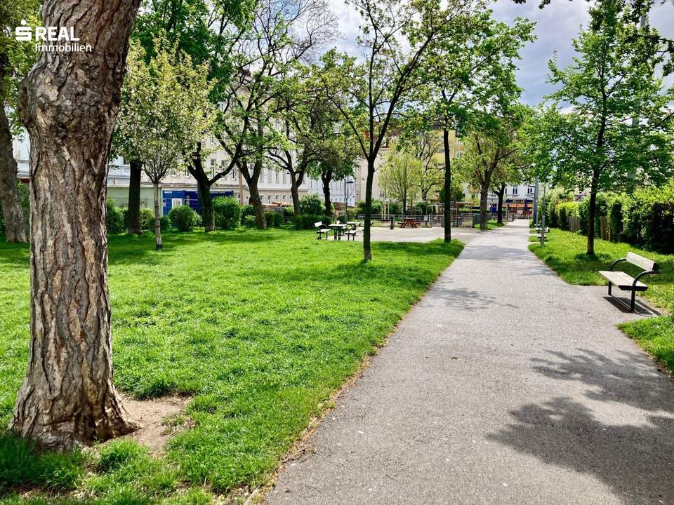 HELLE, FREUNDLICHE SINGLE- oder PÄRCHENWOHNUNG