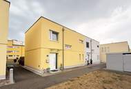 Neuwertige Doppelhaushälfte mit Garten &amp; Keller in Neufurther Bestlage!
