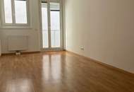 TOP ! Modernes Wohnen in zentraler Lage - 94m² Wohnung plus Loggia Nähe U4,U6 in 1060 Wien!