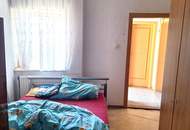 Großzügiges Bauernhaus mit 2 Stadeln, Kammern und Stallungen