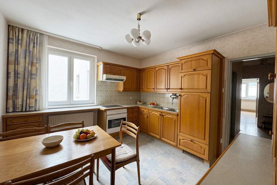 1- Zi Eigentumswohnung in Gudrunstraße nähe Matzleinsdorfer Platz/ Waldmüllerpark, Küche mit Essplatz, Wohnung-kauf, 145.000,€, 1100 Wien 10., Favoriten