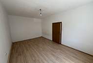 Renovierungsbedürftige Wohnung nahe Unionkreuzung