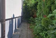 LIEBEVOLL SANIERTER BUNGALOW IN BEGEHRTER WOHNLAGE SAMT HOHER LEBENSQUALITÄT UND GUTER VERKEHRSANBINDUNG