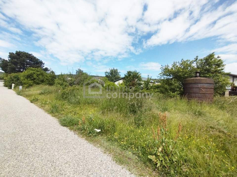 Baugrundstück am Ortsrand mit freiem Blick über die Felder! – 800 m² für Ihr neues Zuhause