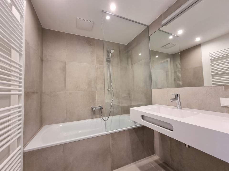 Ruhiger Erstbezug mit Evon-Smart-Home-Technology!!