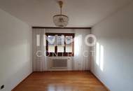 MEHRFAMILIENHAUS IN FURTH STEHT ZUM VERKAUF