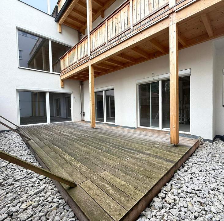 Wohnung mit Terrasse – frei gestaltbarer Wohntraum