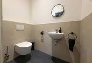 Eine Cuvée-Perle in West-Hanglage mit Blick auf den Thermenort, den Waldrand im Rücken