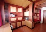 Zweifamilienhaus mit Holzwerkstatt, Garage und Carport – Wohnen in Top Lage