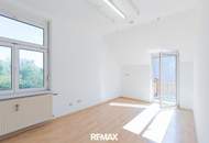 Dachgeschoßwohnung mit Balkon