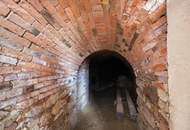 Presshaus mit Weinkeller und vielseitigen Nutzungsmöglichkeiten