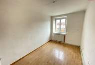 Leistbare 4 Zimmer Familien-Eigentumswohnung mit Potential!