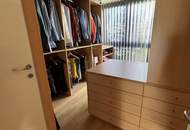 TOP ! Koffer packen und einziehen - große, moderne und geschmackvoll möblierte 6-Zi Wohnung in schöner Lage !
