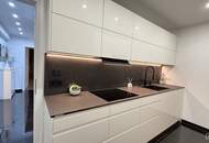 „Stilvoll &amp; modern: komplett sanierte Eigentumswohnung mit Loggia ins Grüne“ | ZELLMANN IMMOBILIEN