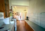 Charmantes Ziegelhaus mit Wohnkeller, Sauna und Naturgarten | Weiden am See