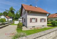 Wohnen in Lauterach: Einfamilienhaus mit großem Grundstück und Renovierungspotenzial