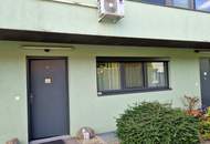 Reihenhaus mit Terrasse, Pool und Keller in Breitenleer Ruhelage