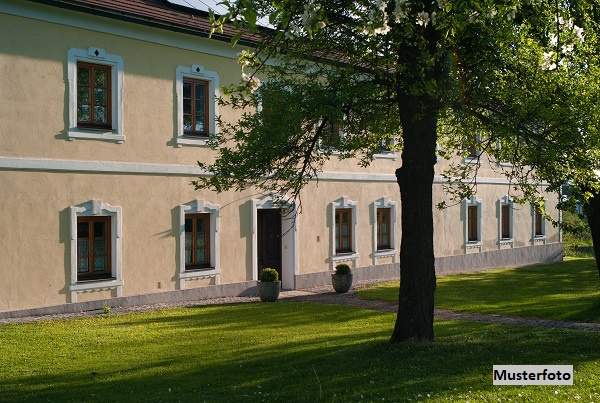 Hofstelle mit Waldgrundstück + provisionsfrei +