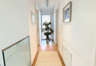 Stilvolles, top ausgestattetes Einfamilienhaus in Perchtoldsdorf lässt keine Wünsche offen: Garten, Pool, PV Anlage, Sauna, Keller, Garage uvm.!