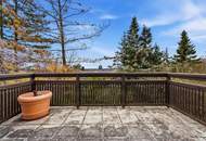 "Riesiges Haus mit Panorama!"