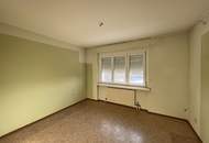 4-Zimmer-Eigentumswohnung - renovierungsbedürftig