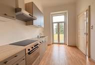 Charmante 2-Zimmer-Altbauwohnung mit Balkon