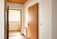 Seltenes Mietangebot: Kernsaniertes Einfamilienhaus mit Garten, Bergblick & 744 m² Grund für € 1.195.- inkl. Betriebskosten und Versicherung