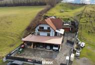 Großzügiges Einfamilienhaus mit neuer PV-Anlage und 2 Terrassen auf sehr großem Grundstück!